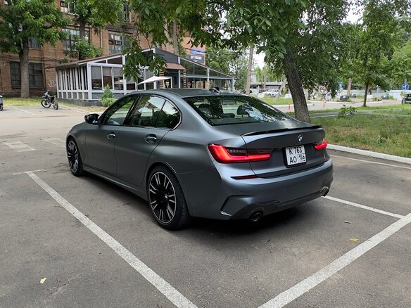 2019 BMW 3 серии 320d xDrive VII (G2x), серый, 3000000 рублей - вид 6