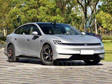2026 Changan Qiyuan A06 28.39 kWh, серебристый, 2650000 рублей, вид 3