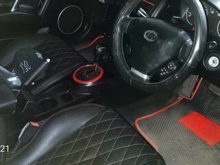 2002 Hyundai Tuscani, красный, 450000 рублей, вид 2