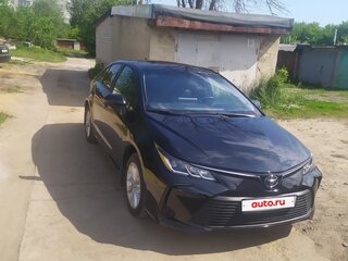 2021 Toyota Corolla XII (E210), чёрный, 2050000 рублей, вид 4
