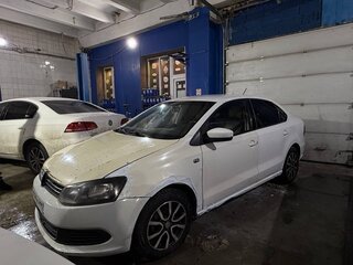 2012 Volkswagen Polo V, белый, 325000 рублей, вид 1