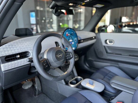2024 Mini Hatch S IV (F65/F66/J01), синий, 5890000 рублей - вид 11