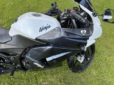 2012 Kawasaki Ninja 250R, чёрный, 333000 рублей, вид 3