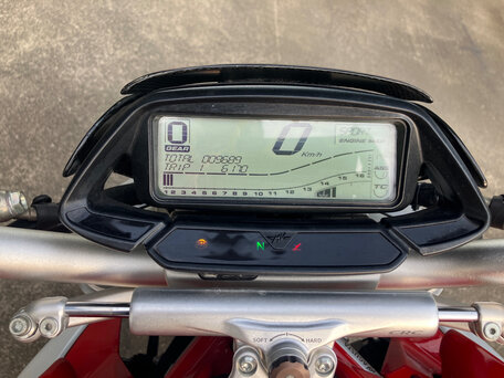 2019 MV Agusta Brutale 800, красный, 860000 рублей, вид 5