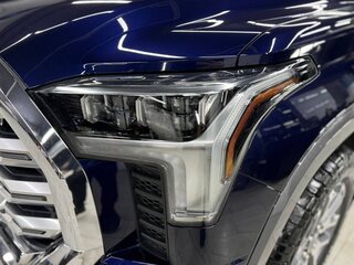 2023 Toyota Tundra CrewMax III, синий, 8900000 рублей, вид 3