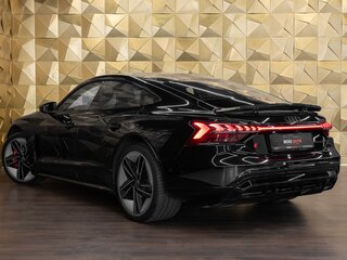 2023 Audi RS e-tron GT I, чёрный, 12500000 рублей, вид 2