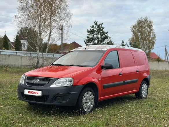 2019 Lada (ВАЗ) Largus I, красный, 540000 рублей