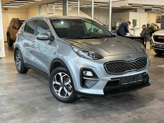 2020 Kia Sportage IV Рестайлинг, серый, 2280000 рублей, вид 3