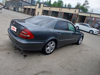 2005 Mercedes-Benz E-Класс 200 III (W211, S211), чёрный, 850000 рублей, вид 5