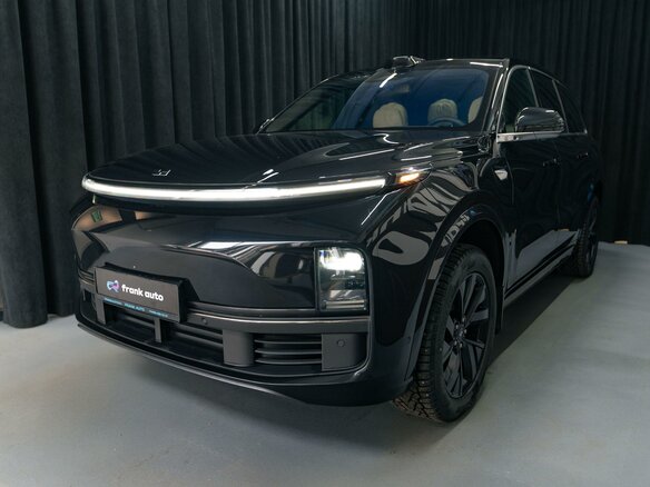 2025 Li Auto (Lixiang) L9 52.3 kWh I Рестайлинг, чёрный