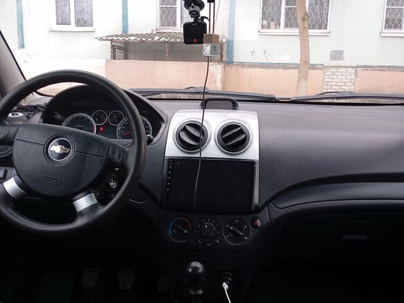 2011 Chevrolet Aveo I Рестайлинг, белый, 320000 рублей - вид 6