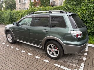 2004 Mitsubishi Outlander I, зелёный, 1050000 рублей, вид 4