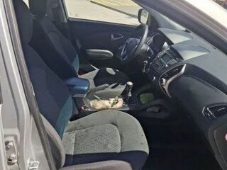 2010 Hyundai ix35 I, серебристый, 1095000 рублей, вид 5