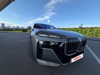 2023 BMW 7 серии 740d xDrive VII (G70), серый, 10800000 рублей, вид 3