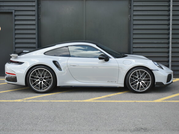 2026 Porsche 911 Turbo S VIII (992) Рестайлинг, серый, 43000000 рублей - вид 7