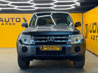 2014 Mitsubishi Pajero IV Рестайлинг 1, серый, 2199000 рублей, вид 2