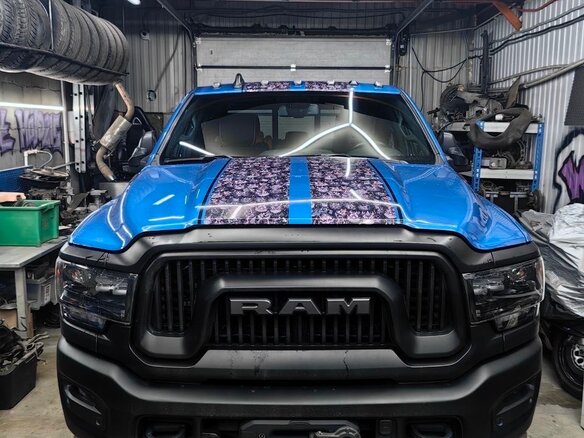 2021 RAM 2500, синий, 8500000 рублей - вид 7