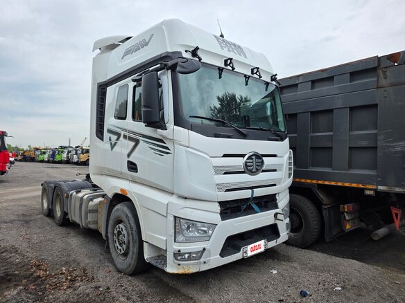 2023 FAW J6 CA4250, белый, 4711000 рублей - вид 1