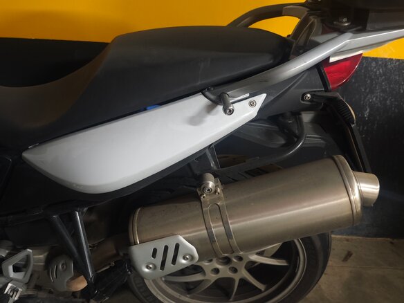 2013 BMW F 800 GT, белый, 650000 рублей - вид 5
