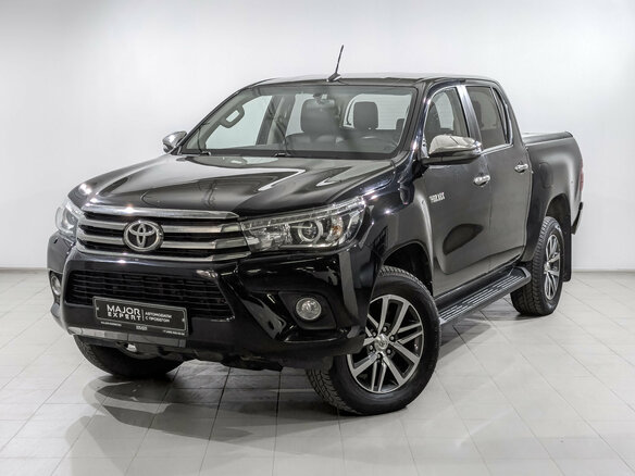 2017 Toyota Hilux VIII, чёрный, 3575000 рублей