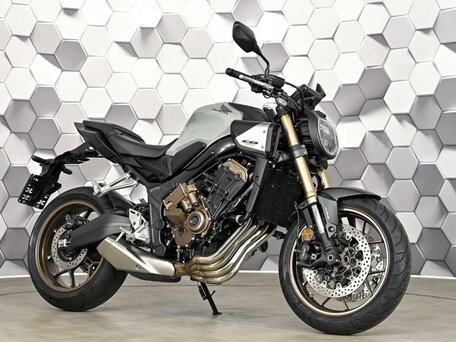 2024 Honda CB 650R, серый, 1177000 рублей, вид 1