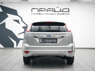 2009 Ford Focus II Рестайлинг, серебристый, 589000 рублей, вид 4