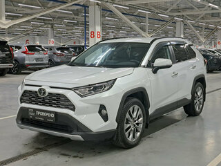 2022 Toyota RAV4 V (XA50), белый, 3280000 рублей, вид 1