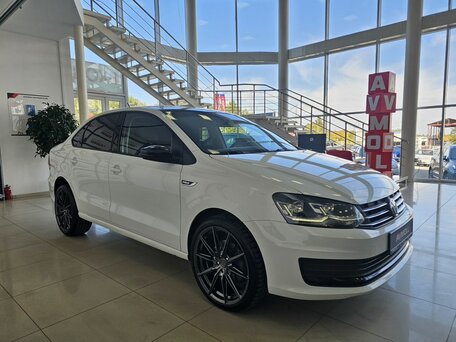 2019 Volkswagen Polo V Рестайлинг, белый, 1630000 рублей, вид 5
