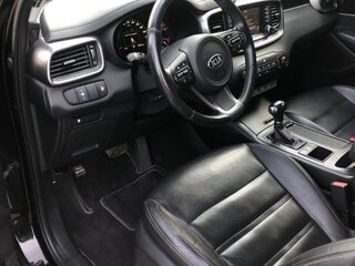 2017 Kia Sorento III Prime, чёрный, 2300000 рублей, вид 5