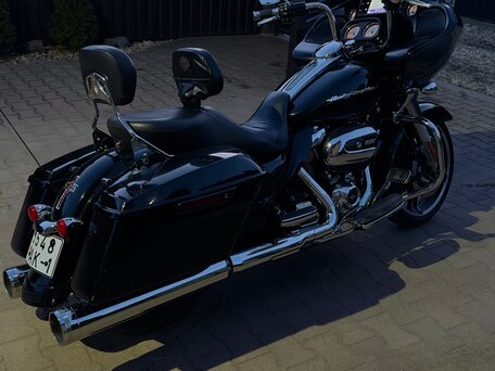 2019 Harley-Davidson Road Glide, чёрный, 1410850 рублей, вид 3