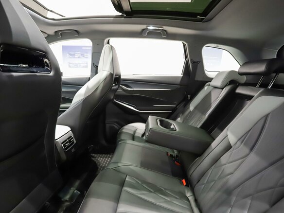 2024 Changan CS75 Plus III, чёрный - вид 14