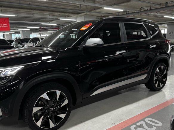 2021 Kia Seltos I, чёрный, 2550000 рублей - вид 5