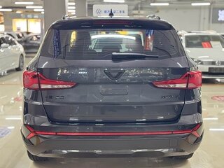 2023 Jetta VS7 I Рестайлинг 1, чёрный, 1560000 рублей, вид 5