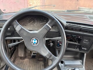 1983 BMW 3 серии 318i II (E30), серый, 220000 рублей, вид 4
