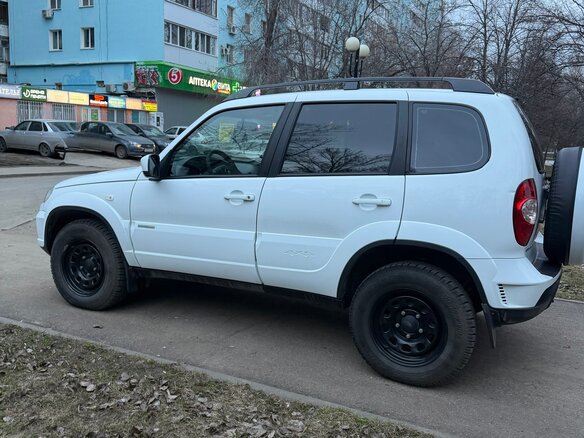 2014 Chevrolet Niva I Рестайлинг, белый, 850000 рублей - вид 17