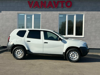 2016 Renault Duster I Рестайлинг, белый, 925000 рублей, вид 4