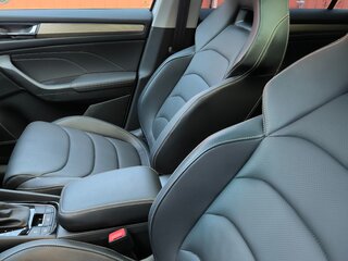 2023 Skoda Kodiaq I Рестайлинг, белый, 3800000 рублей, вид 4