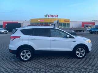 2014 Ford Kuga II, белый, 1133000 рублей, вид 2
