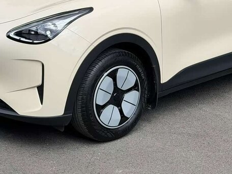 2025 Geely Geome Xingyuan 30.12 kWh, бежевый, 1550000 рублей, вид 4