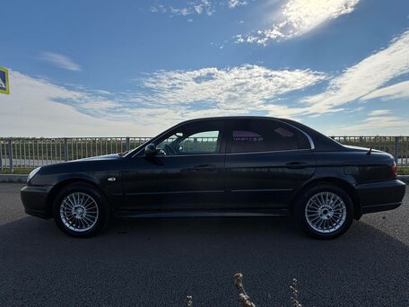 2008 Hyundai Sonata ТагАЗ IV (EF) Рестайлинг, чёрный, вид 3