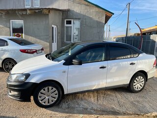 2018 Volkswagen Polo V Рестайлинг, белый, 600000 рублей, вид 2
