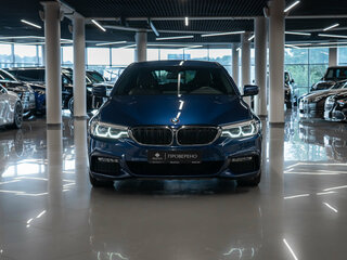 2018 BMW 5 серии 530d xDrive VII (G30/G31/G38), синий, 4370000 рублей, вид 3