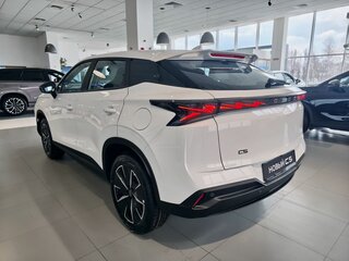 2026 Omoda C5 II, красный, 2629000 рублей, вид 3