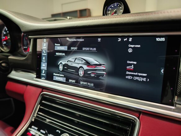 2017 Porsche Panamera Turbo II, чёрный, 5537000 рублей - вид 26