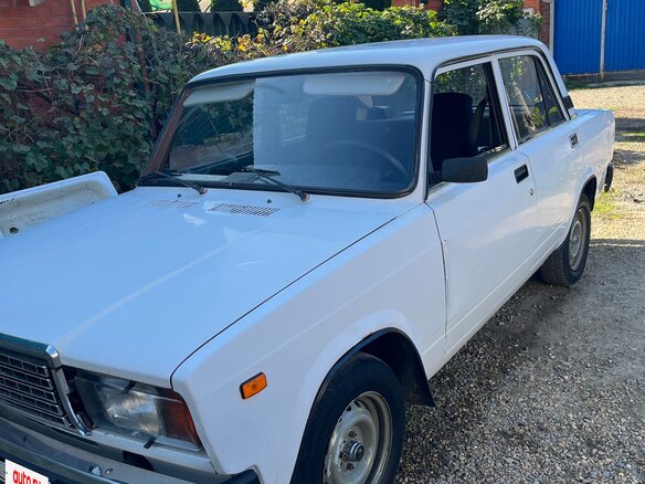 2008 Lada (ВАЗ) 2107, белый, 175000 рублей