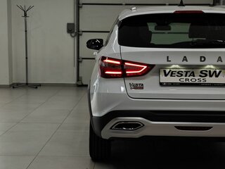2026 Lada (ВАЗ) Vesta SW Cross I Рестайлинг (NG), белый, 2246000 рублей, вид 5