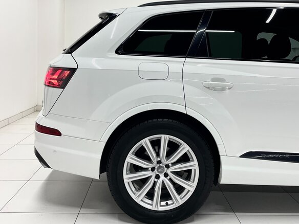 2018 Audi Q7 II (4M), белый, 4680000 рублей - вид 14