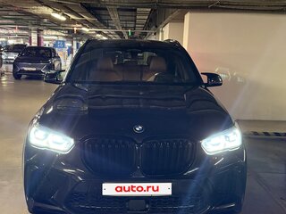 2019 BMW X5 M50d IV (G05/G18), чёрный, 6550000 рублей, вид 3