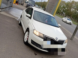 2015 Skoda Rapid I, белый, 650000 рублей, вид 2