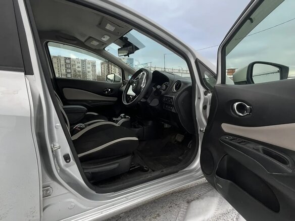 2019 Nissan Note e-Power II Рестайлинг, серый, 1500000 рублей - вид 6
